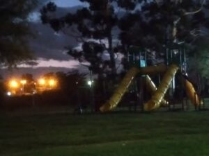 FALTA DE LUZ...